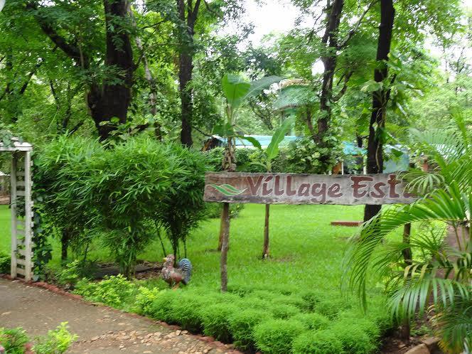 Dudhsagar Spa Resort Molem Exterior photo