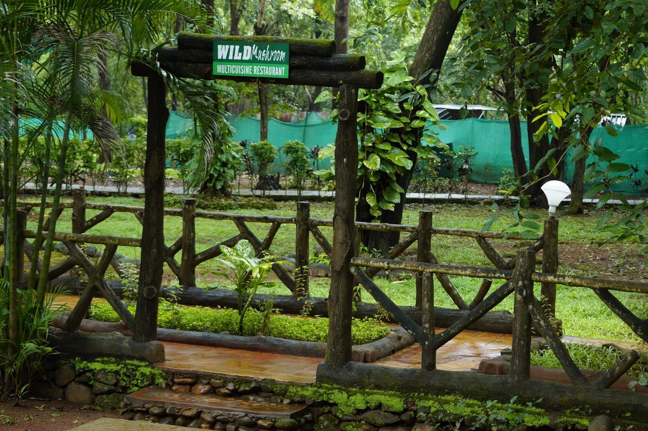 Dudhsagar Spa Resort Molem Exterior photo